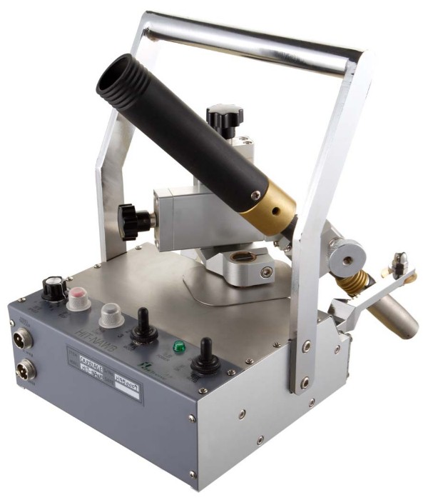 NAW無盲區(qū)平角焊接小車